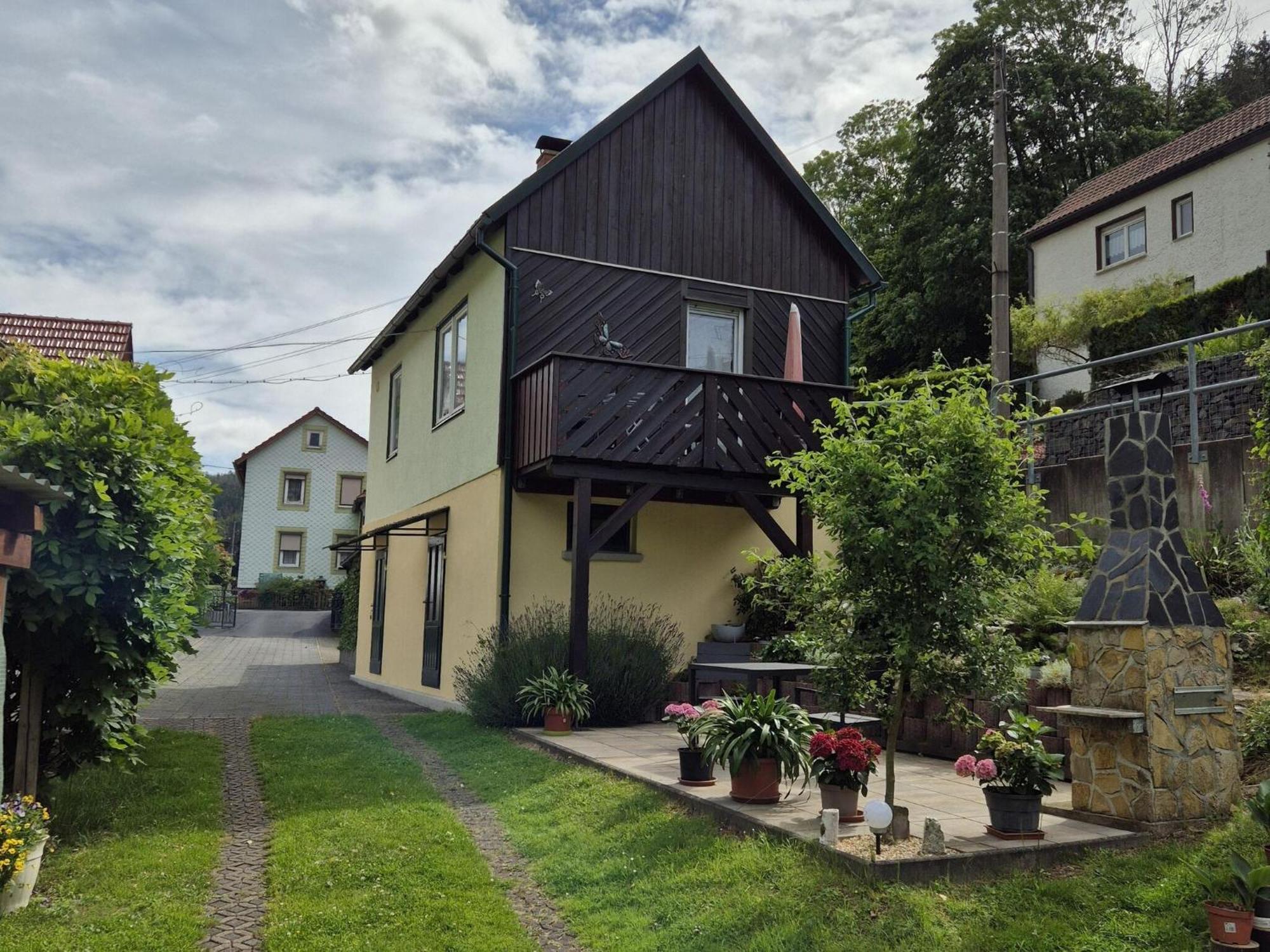 Holiday Home With Garden Langenbach  Kültér fotó